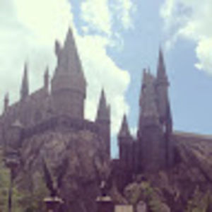 Meet your Posher, Alison